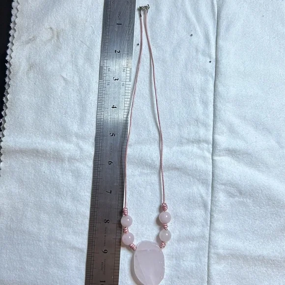 Rose Quartz necklace - Picture 5 of 6